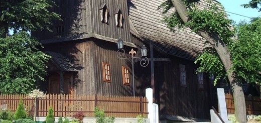 Kościół św. Mateusza Apostoła z XVII w. w Biesiadkach