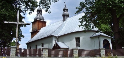 Zabytkowy kościół w Domosławicach