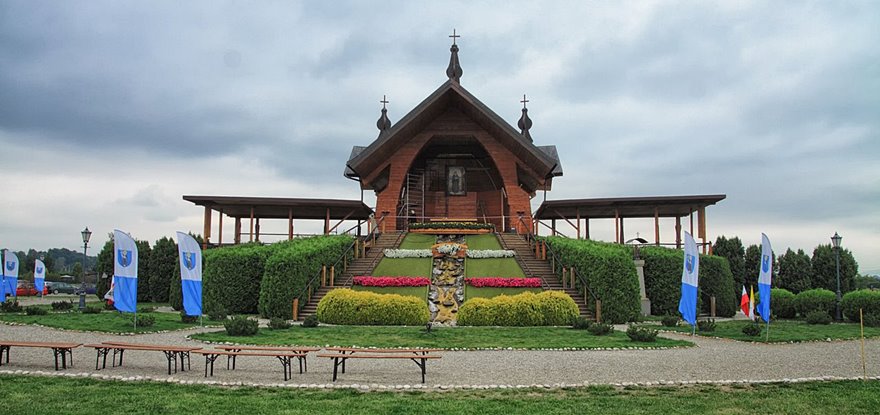 Stary Sącz - Ołtarz Papieski i Muzeum im. Świętego Jana Pawła II